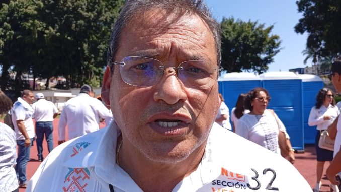FRANCISCO JAVIER CARRETERO